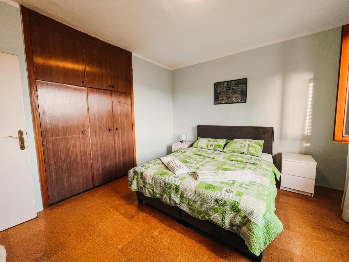Vladivostok Apartments Tivat Exterior foto
